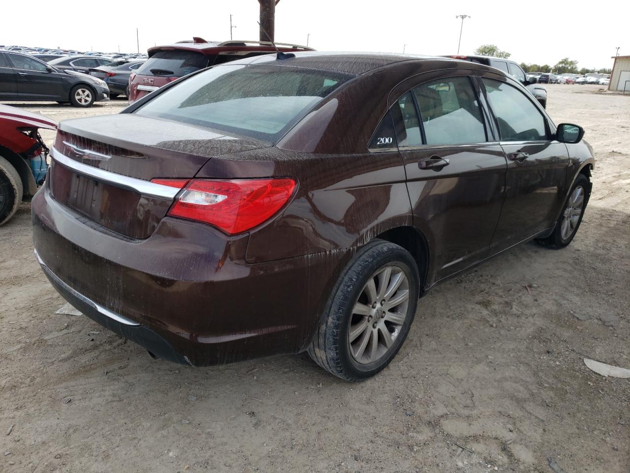 Изображение 3 2013 CHRYSLER 200 TOURING 2013 с VIN 1C3CCBBB1DN696332