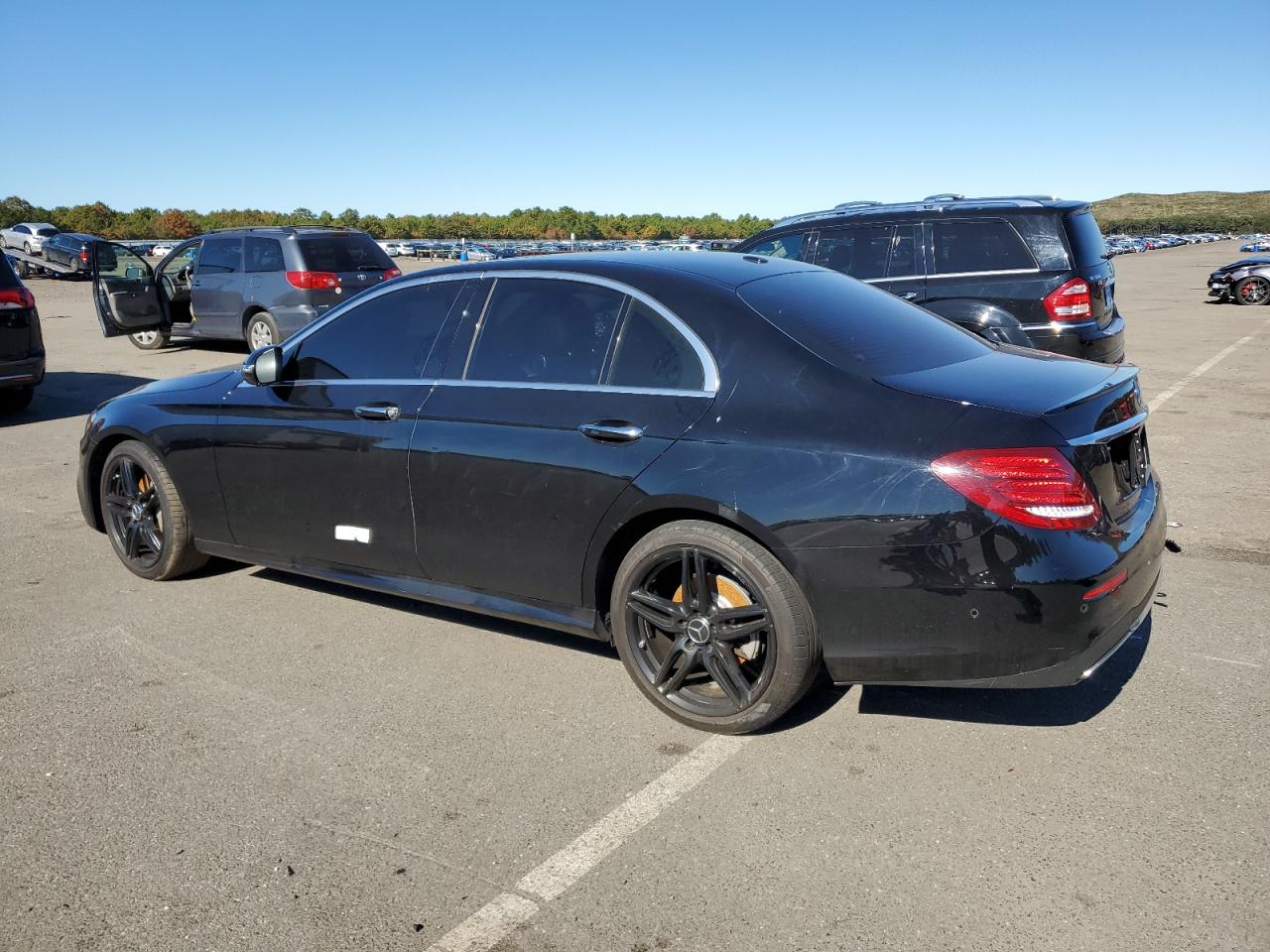 Image 2 of 2017 MERCEDES-BENZ E 300 4MATIC 2017 with VIN WDDZF4KB3HA268841