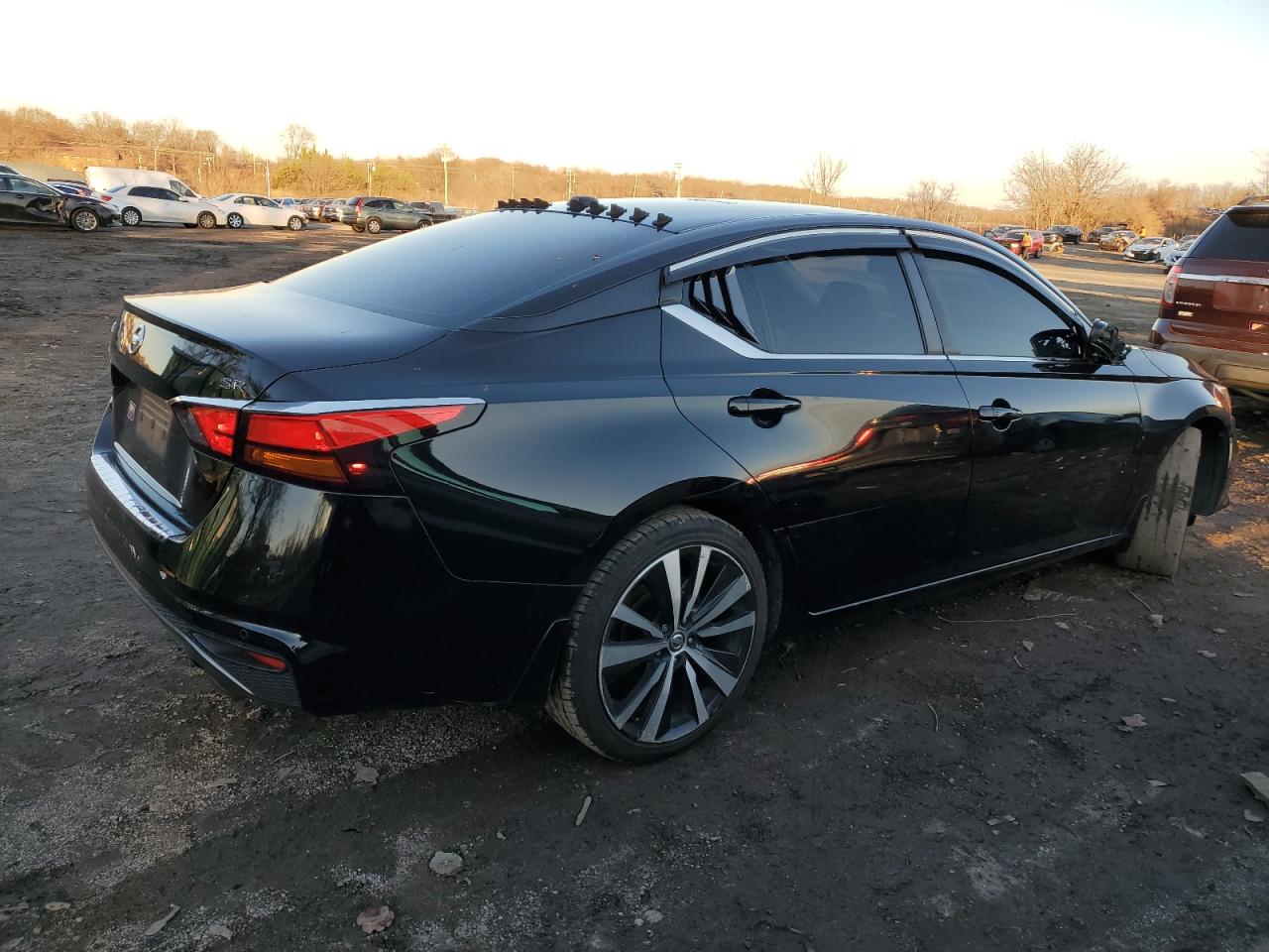 Изображение 3 2021 NISSAN ALTIMA SR 2021 с VIN 1N4BL4CV0MN307231