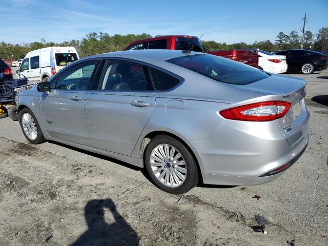 Image 2 of 2016 FORD FUSION SE PHEV 2016 with VIN 3FA6P0PU4GR231093