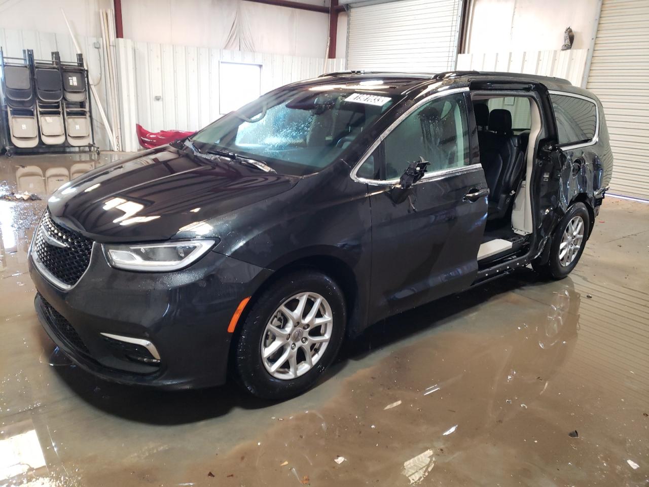 2022 CHRYSLER PACIFICA TOURING L 2022 image