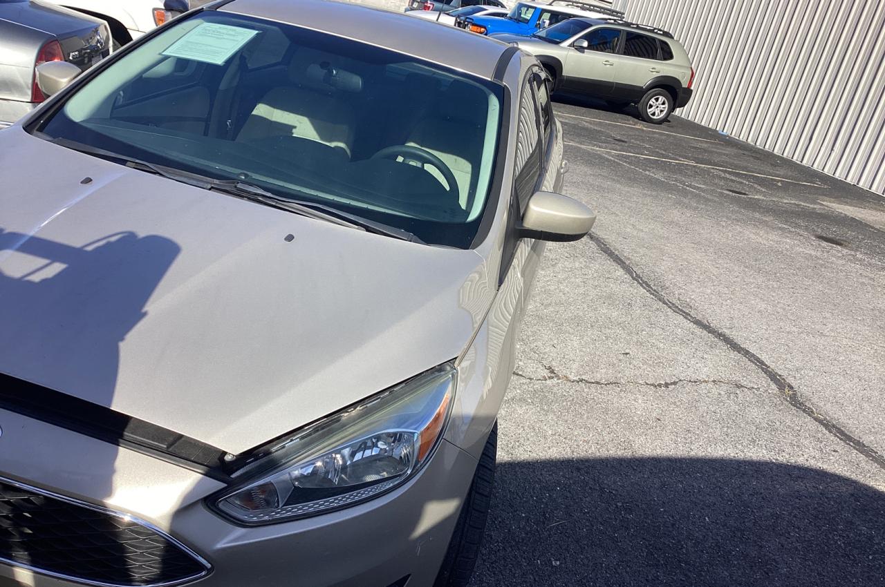 Изображение 2 2018 FORD FOCUS SE 2018 с VIN 1FADP3FE3JL214634