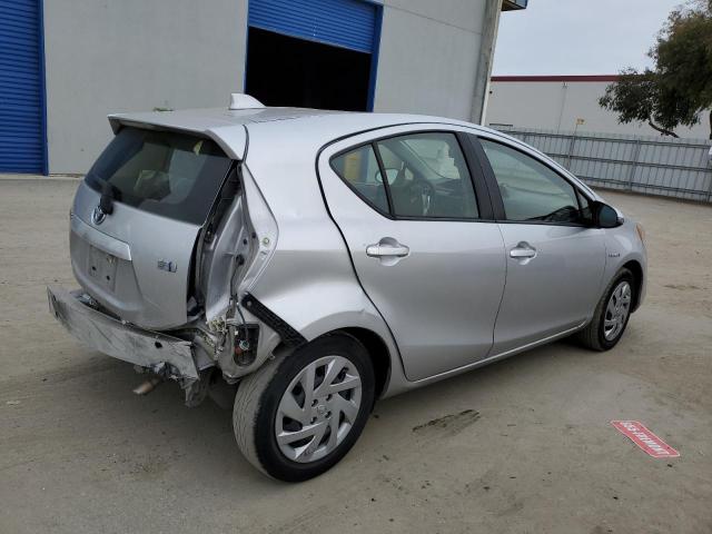 Obraz 3 z 2015 TOYOTA PRIUS C  2015 z VIN JTDKDTB30F1577751