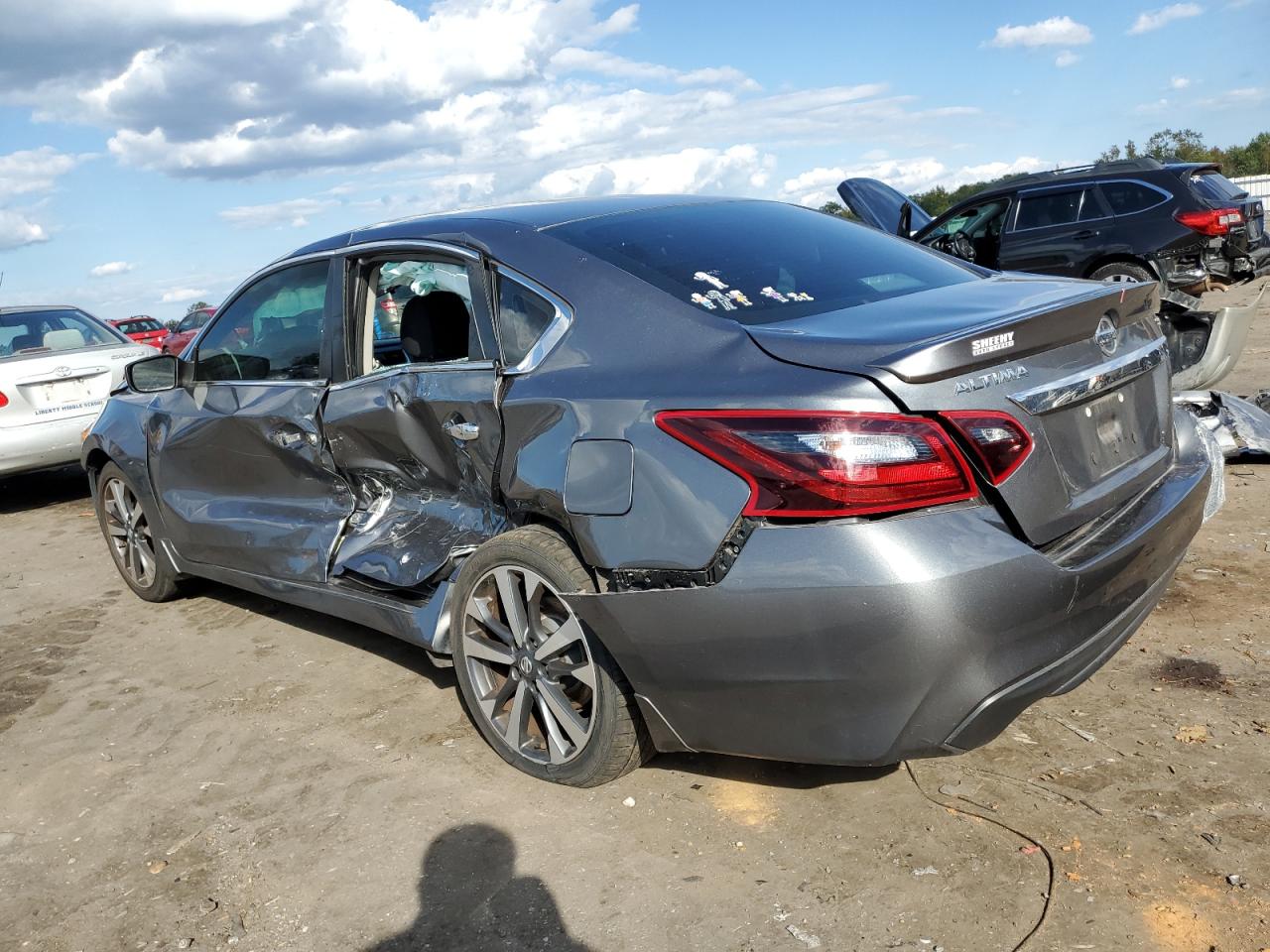 Obraz 2 z 2017 NISSAN ALTIMA 2.5 2017 z VIN 1N4AL3AP2HC488442