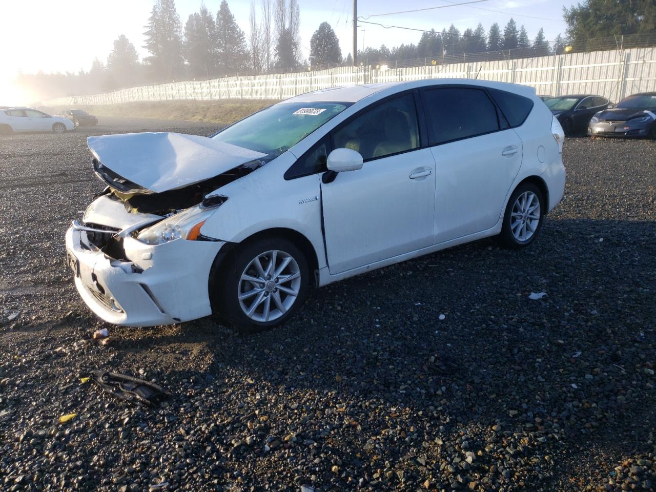 Изображение 1 2013 TOYOTA PRIUS V  2013 с VIN JTDZN3EU2D3196940