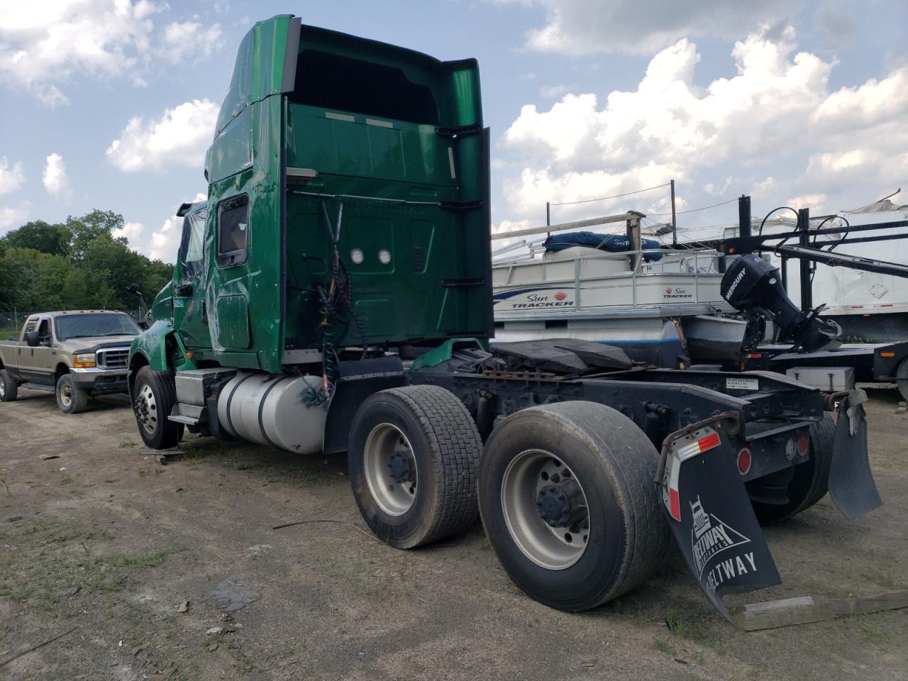 Image 3 of 2018 INTERNATIONAL LT625  2018 with VIN 3HSDZTZR8JN331015