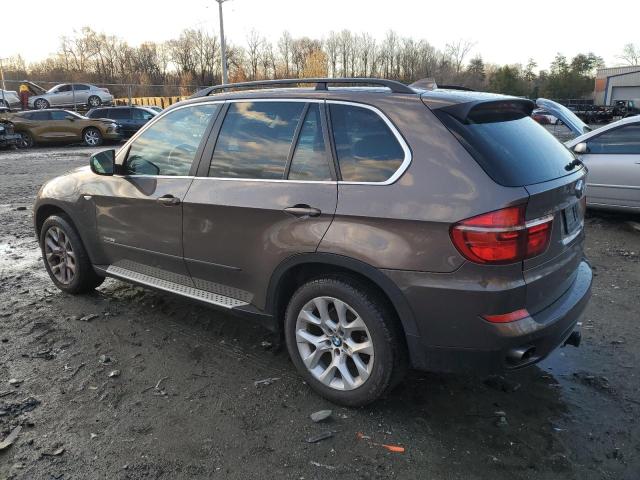 Изображение 2 2013 BMW X5 XDRIVE35I 2013 с VIN 5UXZV4C58D0E08549