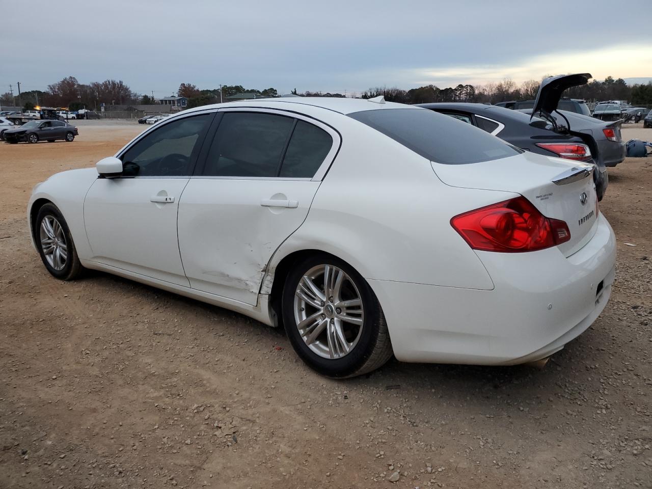 Image 2 of 2013 INFINITI G37 BASE 2013 with VIN JN1CV6AP3DM724795