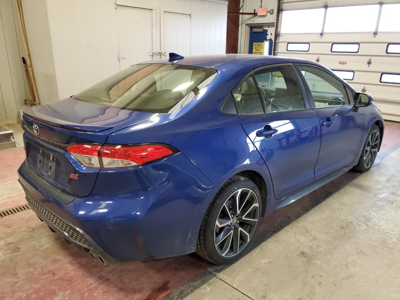 Image 3 of 2020 TOYOTA COROLLA SE 2020 with VIN JTDS4RCE7LJ032550