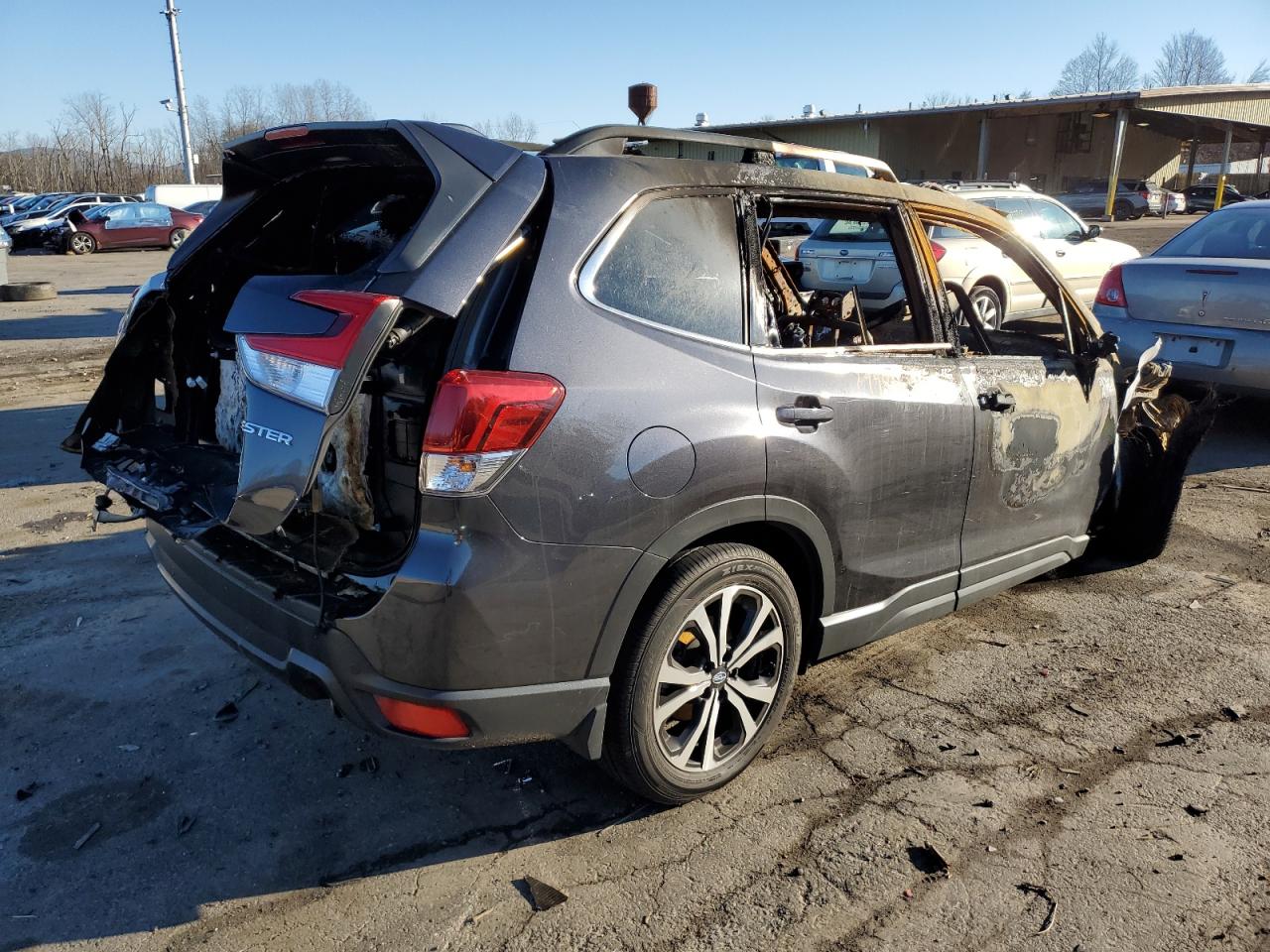 Obraz 3 z 2019 SUBARU FORESTER LIMITED 2019 z VIN JF2SKAUC9KH504520