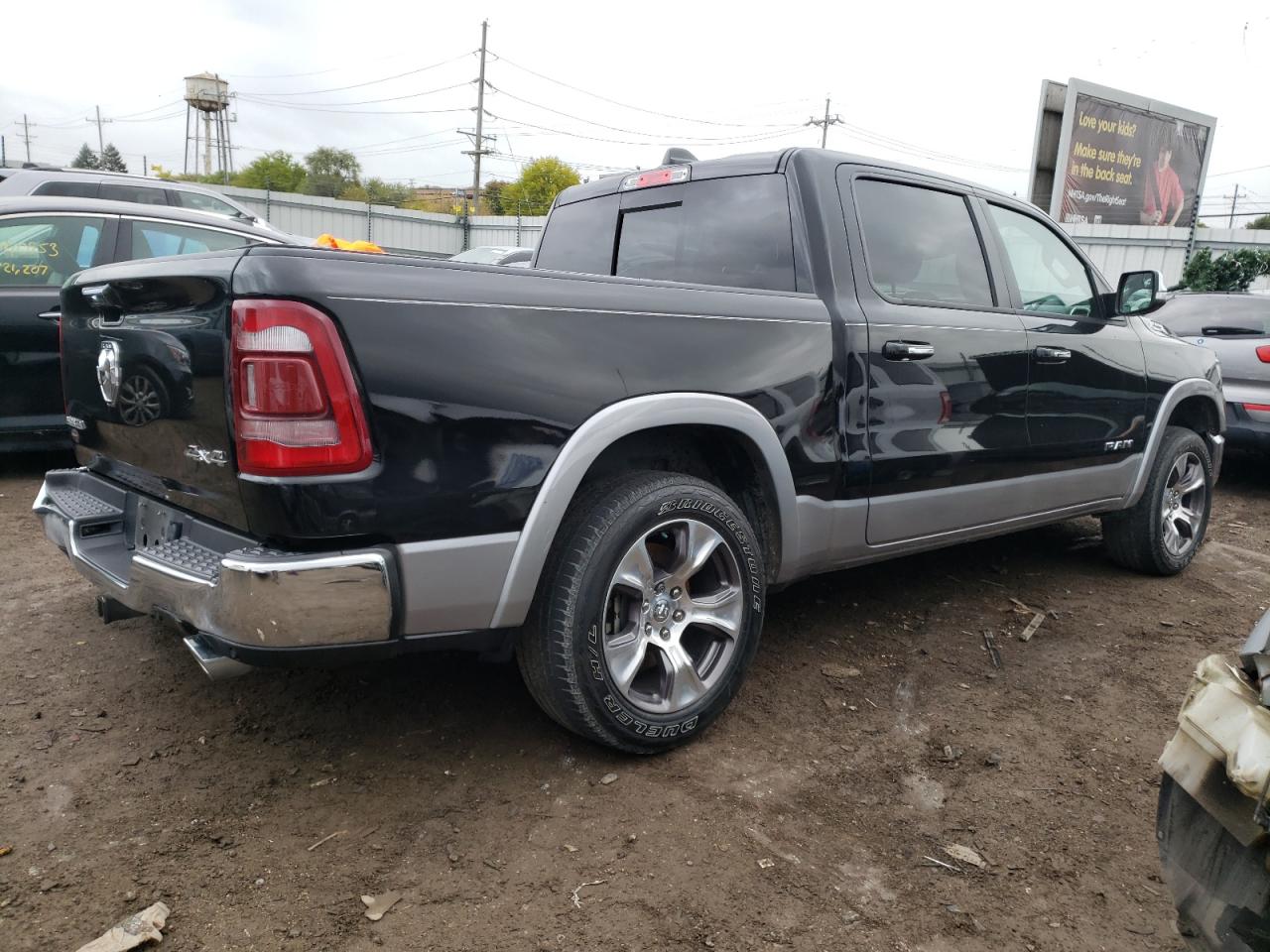 Obraz 3 z 2021 RAM 1500 LARAMIE 2021 z VIN 1C6SRFJT0MN777126