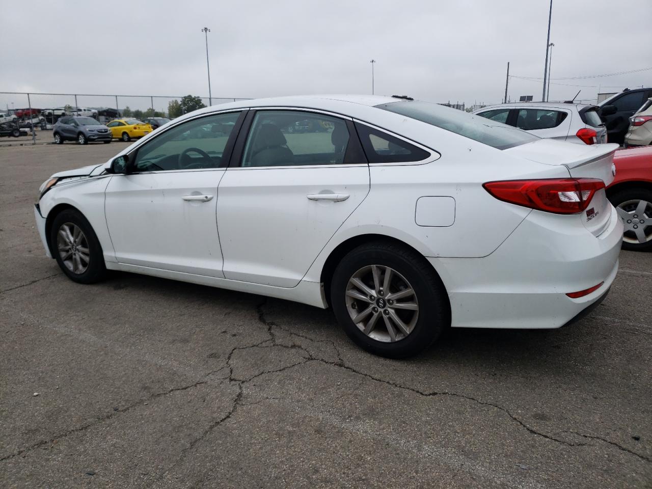 Image 2 of 2016 HYUNDAI SONATA SE 2016 with VIN 5NPE24AF5GH412499