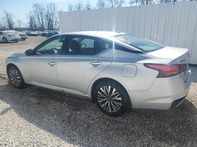 Изображение 2 2024 NISSAN ALTIMA SV 2024 с VIN 1N4BL4DV9RN339813