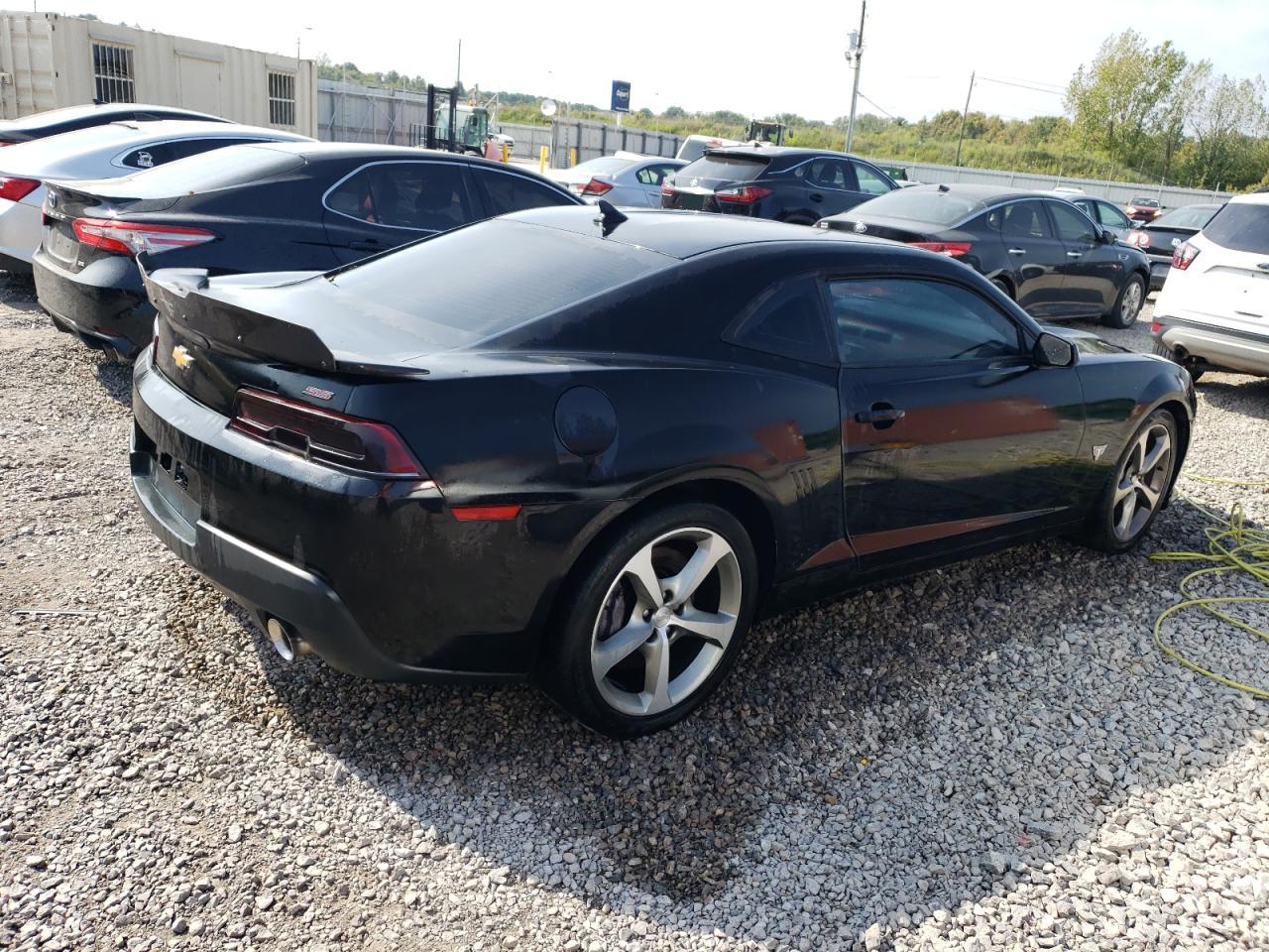 Obraz 3 z 2015 CHEVROLET CAMARO 2SS 2015 z VIN 2G1FK1EJ5F9210600
