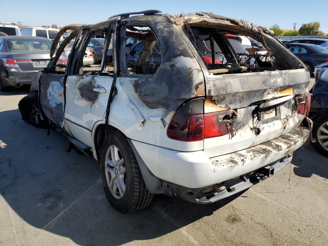 Obraz 2 z 2004 BMW X5 3.0I 2004 z VIN 5UXFA13524LU39501