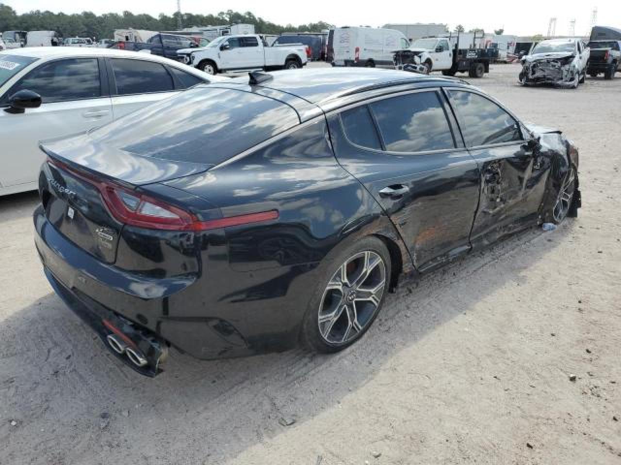 Obraz 3 z Kia Stinger 2021 z VIN KNAE15LA3M6087719
