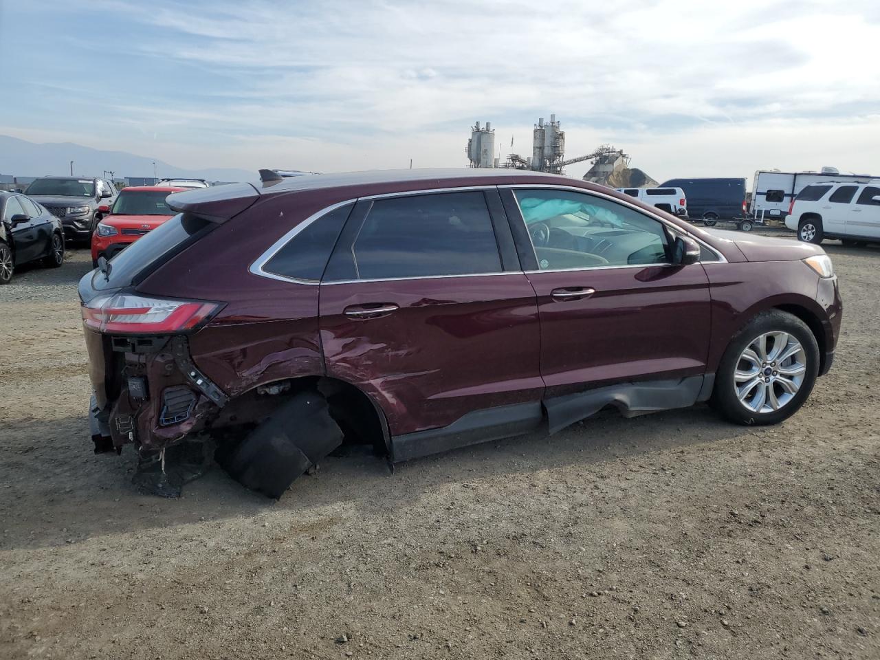 Изображение 3 2022 FORD EDGE TITANIUM 2022 с VIN 2FMPK4K98NBA10983