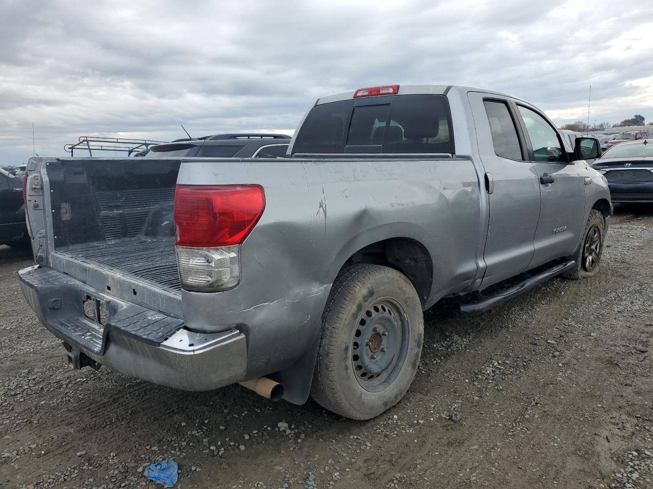 Obraz 3 z 2010 TOYOTA TUNDRA DOUBLE CAB SR5 2010 z VIN 5TFRY5F19AX084888