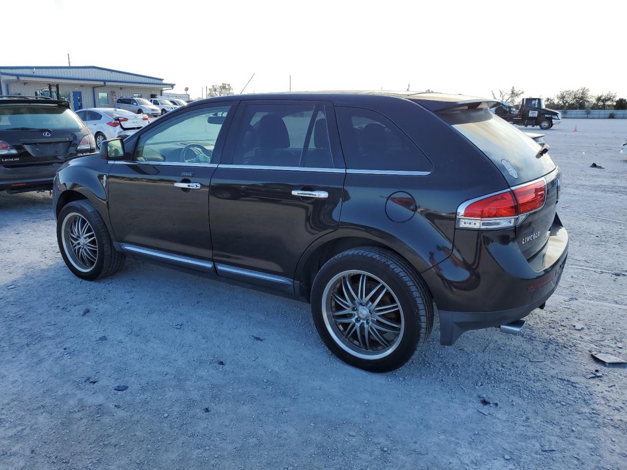 Obraz 2 z 2011 LINCOLN MKX  2011 z VIN 2LMDJ6JK0BBJ01283
