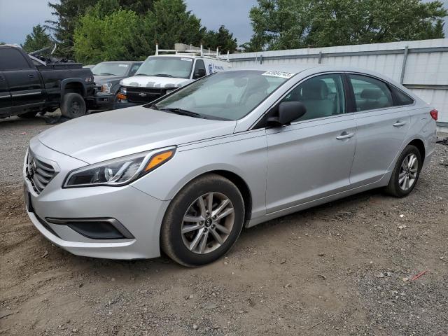 Image 1 of 2016 HYUNDAI SONATA SE 2016 with VIN 5NPE24AFXGH305688