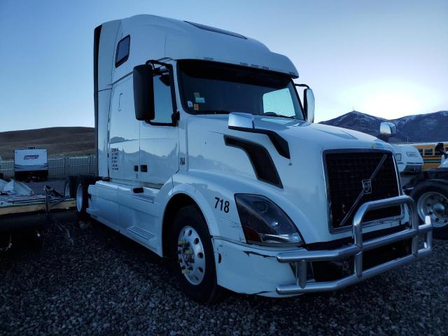 Изображение 1 2016 VOLVO VN VNL 2016 с VIN 4V4NC9EH3GN951701