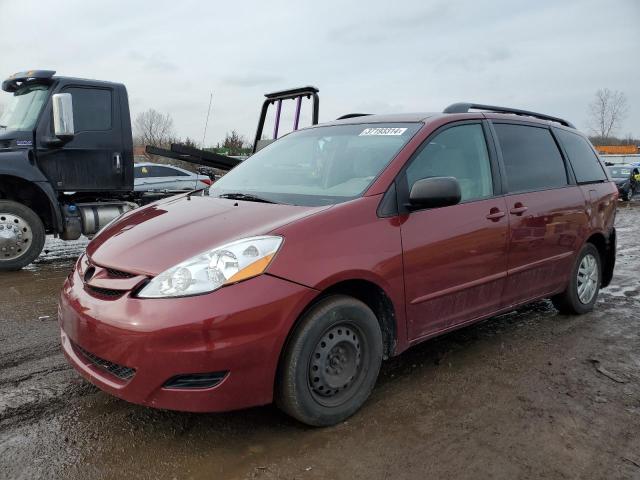 Obraz 1 z 2010 TOYOTA SIENNA CE 2010 z VIN 5TDKK4CC6AS337321