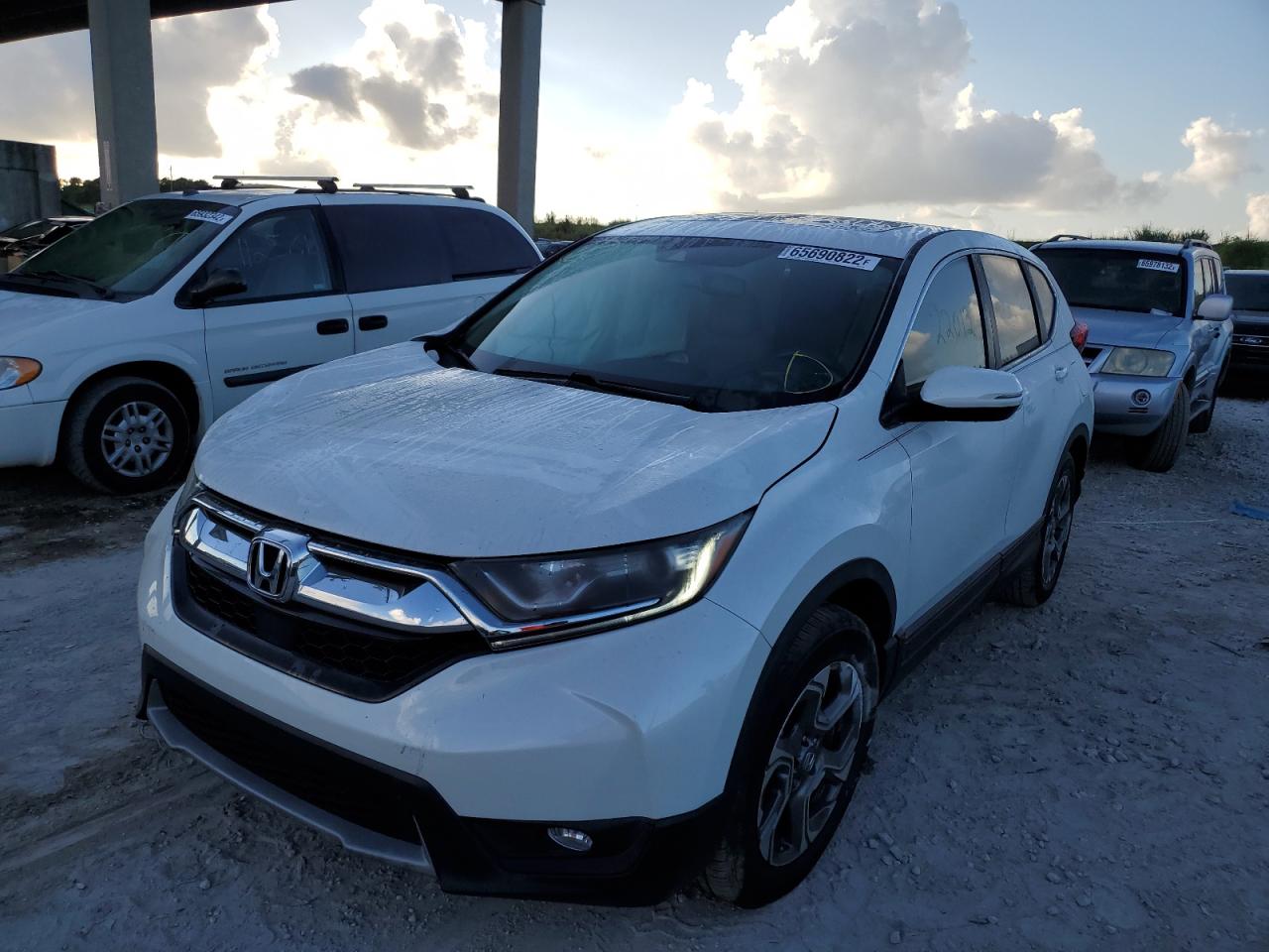 Изображение 2 2019 HONDA CR-V EXL 2019 с VIN 5J6RW1H84KL007843