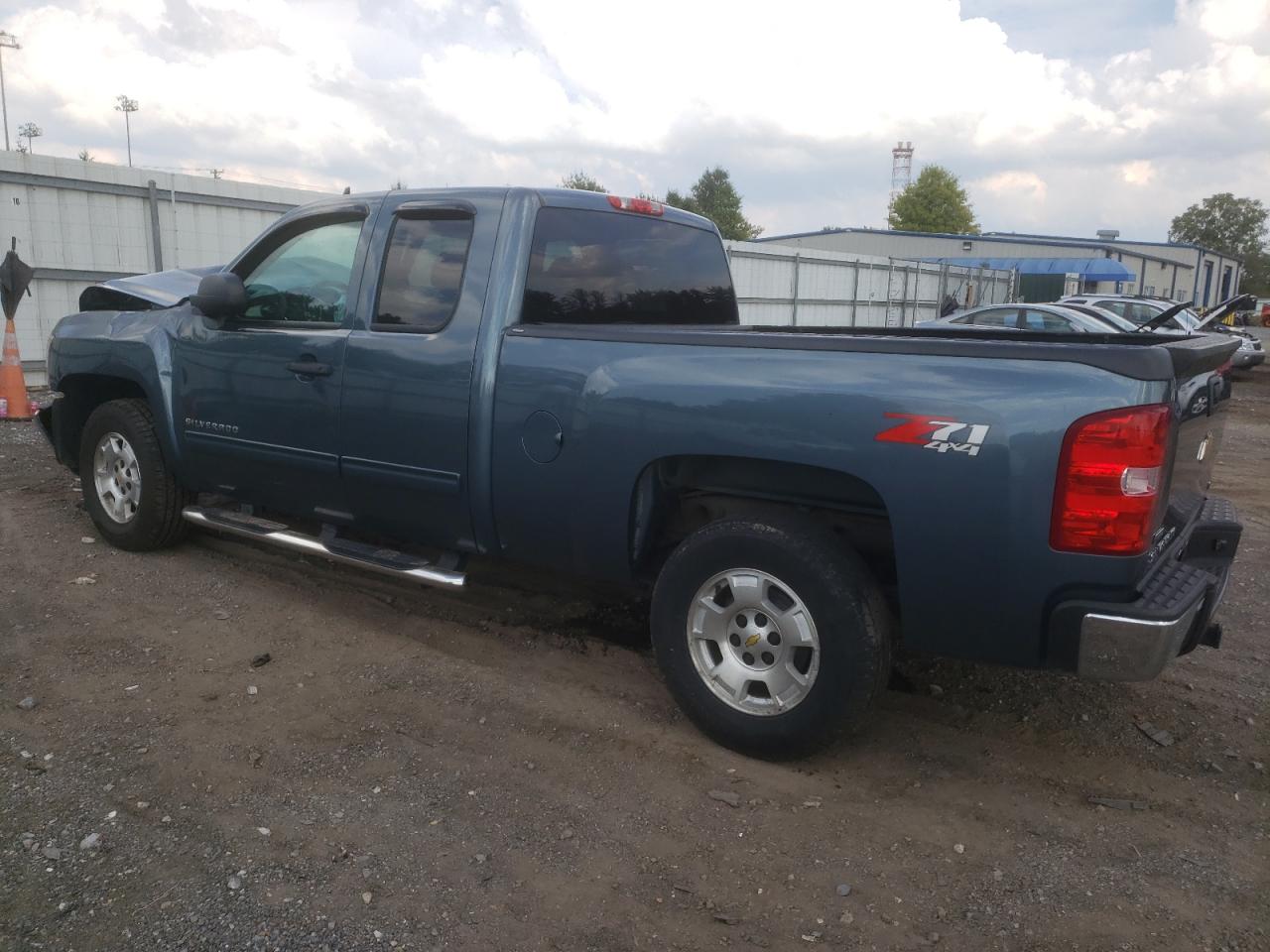 Image 2 of 2012 CHEVROLET SILVERADO K1500 LT 2012 with VIN 1GCRKSE78CZ198670