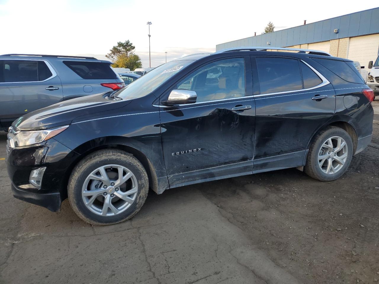 Image 1 of 2021 CHEVROLET EQUINOX PREMIER 2021 with VIN 2GNAXNEV1M6139057