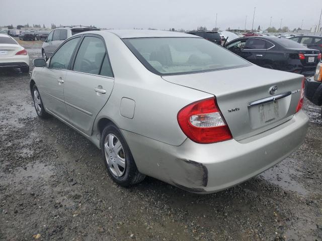 Изображение 2 2002 TOYOTA CAMRY LE 2002 с VIN JTDBE32K520118929
