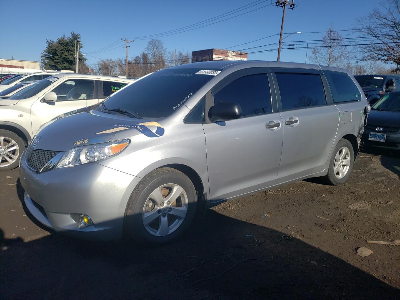 Изображение 1 2012 TOYOTA SIENNA  2012 с VIN 5TDZK3DC4CS183802