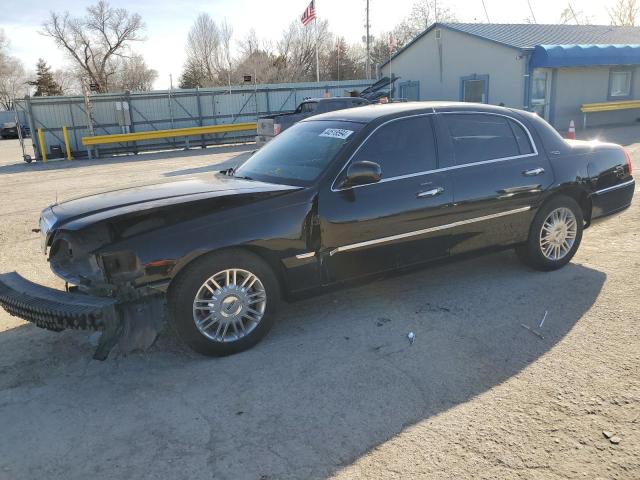 Obraz 1 z 2009 LINCOLN TOWN CAR SIGNATURE LIMITED 2009 z VIN 2LNHM82V29X617330