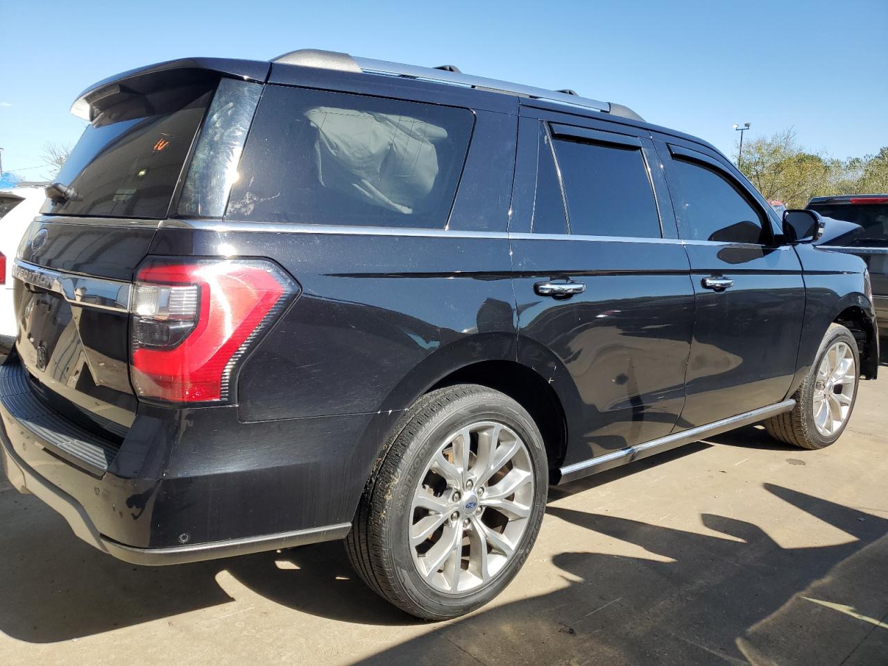 Image 3 of 2019 FORD EXPEDITION LIMITED 2019 with VIN 1FMJU2AT6KEA22048