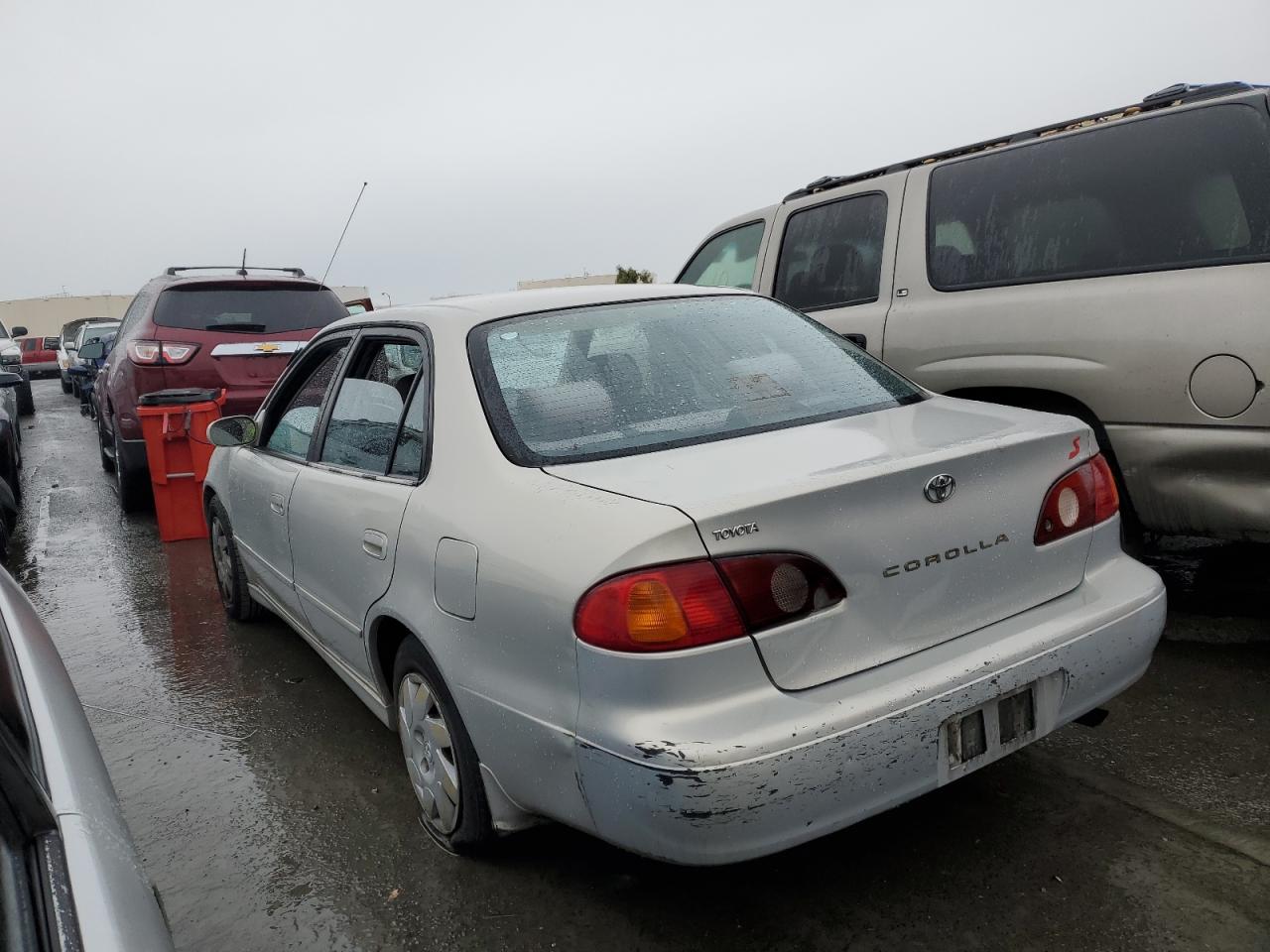 Image 2 of 2001 TOYOTA COROLLA CE 2001 with VIN 1NXBR12E41Z515523