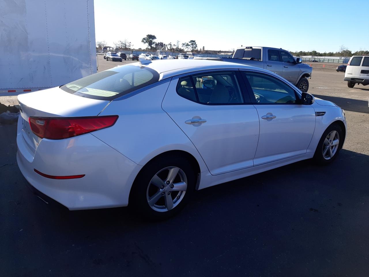 Image 3 of 2015 KIA OPTIMA LX 2015 with VIN KNAGM4A76F5600875