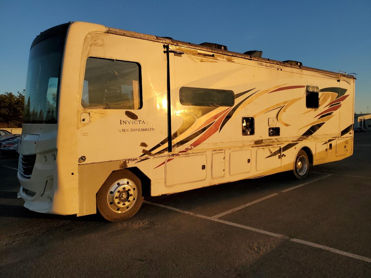 Obraz 2 z 2019 FORD F53  2019 z VIN 1F66F5DY2K0A19743