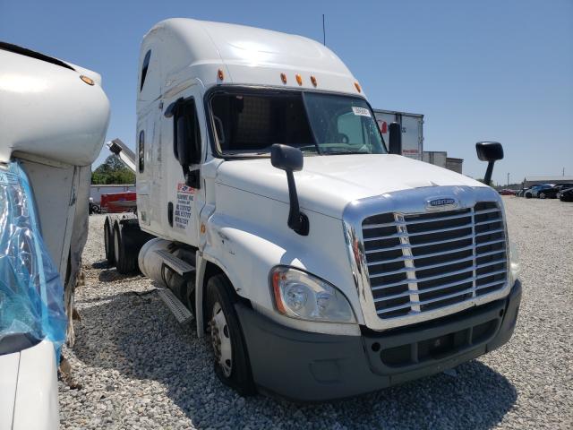 Image 1 of 2013 FREIGHTLINER CASCADIA 125 2013 with VIN 1FUJGLBG2DLFB1653