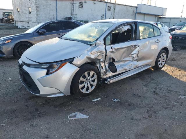 Image 1 of 2022 TOYOTA COROLLA LE 2022 with VIN JTDEPMAE5N3017045