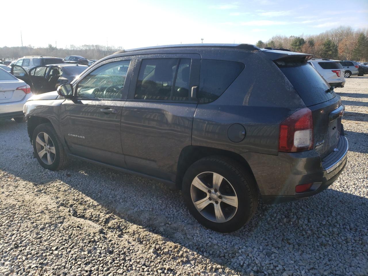 Изображение 2 2017 JEEP COMPASS LATITUDE 2017 с VIN 1C4NJDEB6HD125237
