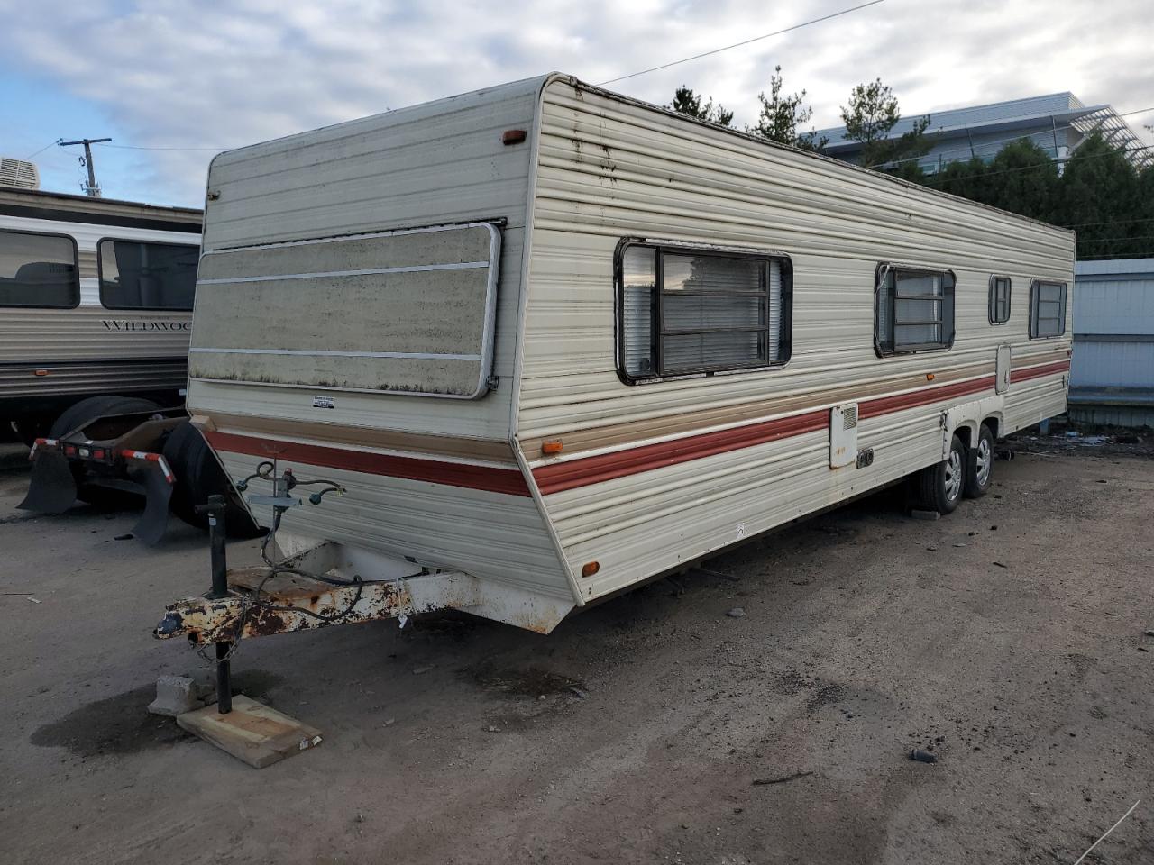 Image 2 of 1984 LAYT TRAVEL TRL 1984 with VIN 1SL200R23EG000202