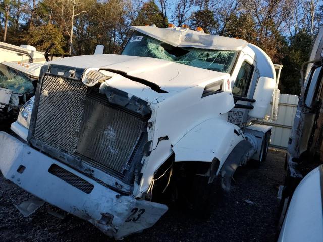 Image 2 of 2018 KENWORTH CONSTRUCTION T880 2018 with VIN 1NKZL70X2JJ182248