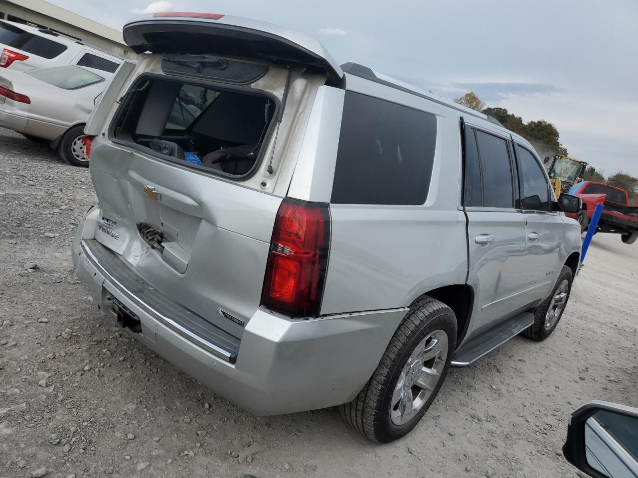 Obraz 3 z 2017 CHEVROLET TAHOE C1500 PREMIER 2017 z VIN 1GNSCCKC1HR231545