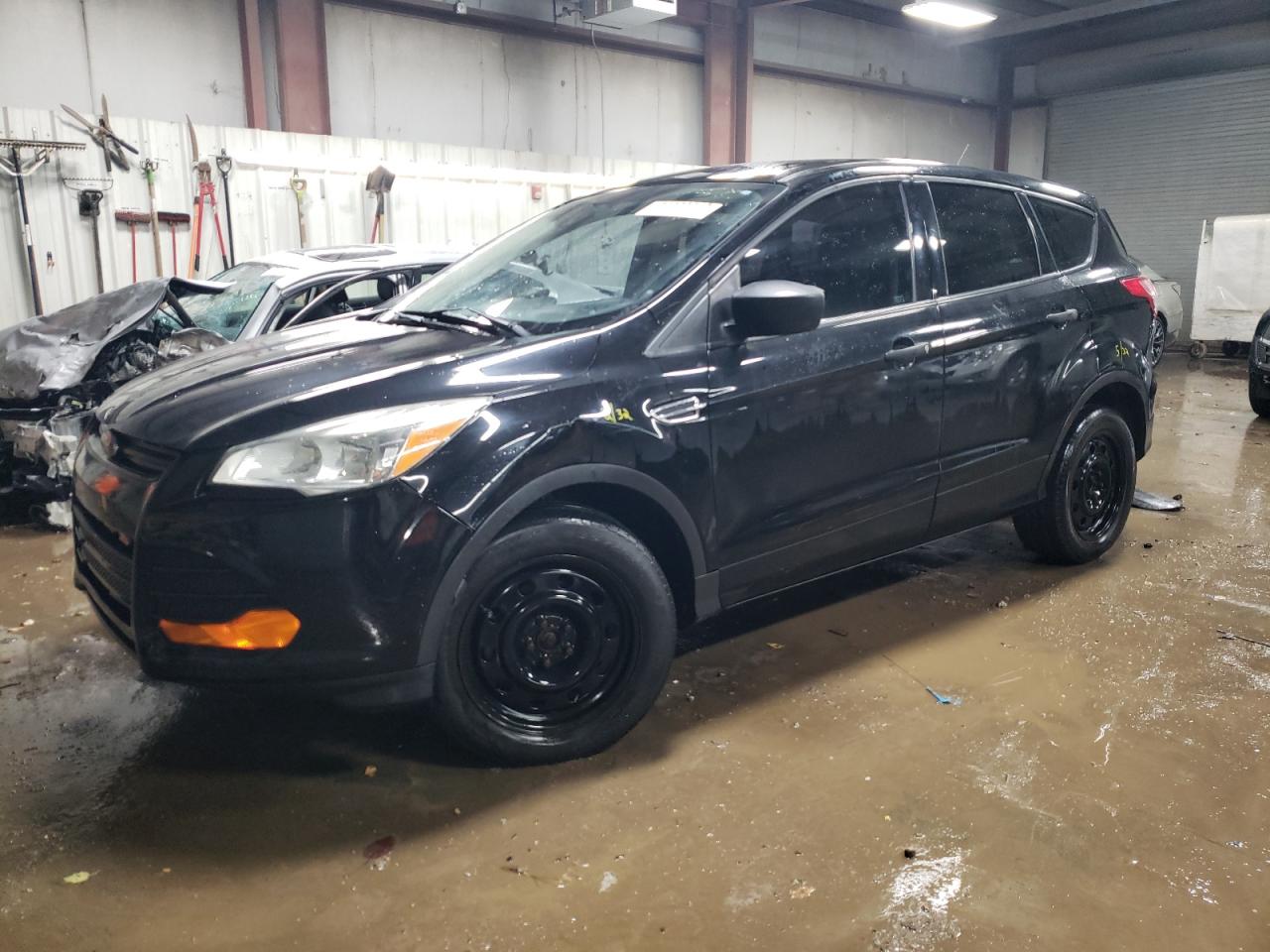 Изображение 1 2016 FORD ESCAPE S 2016 с VIN 1FMCU0F75GUB96795