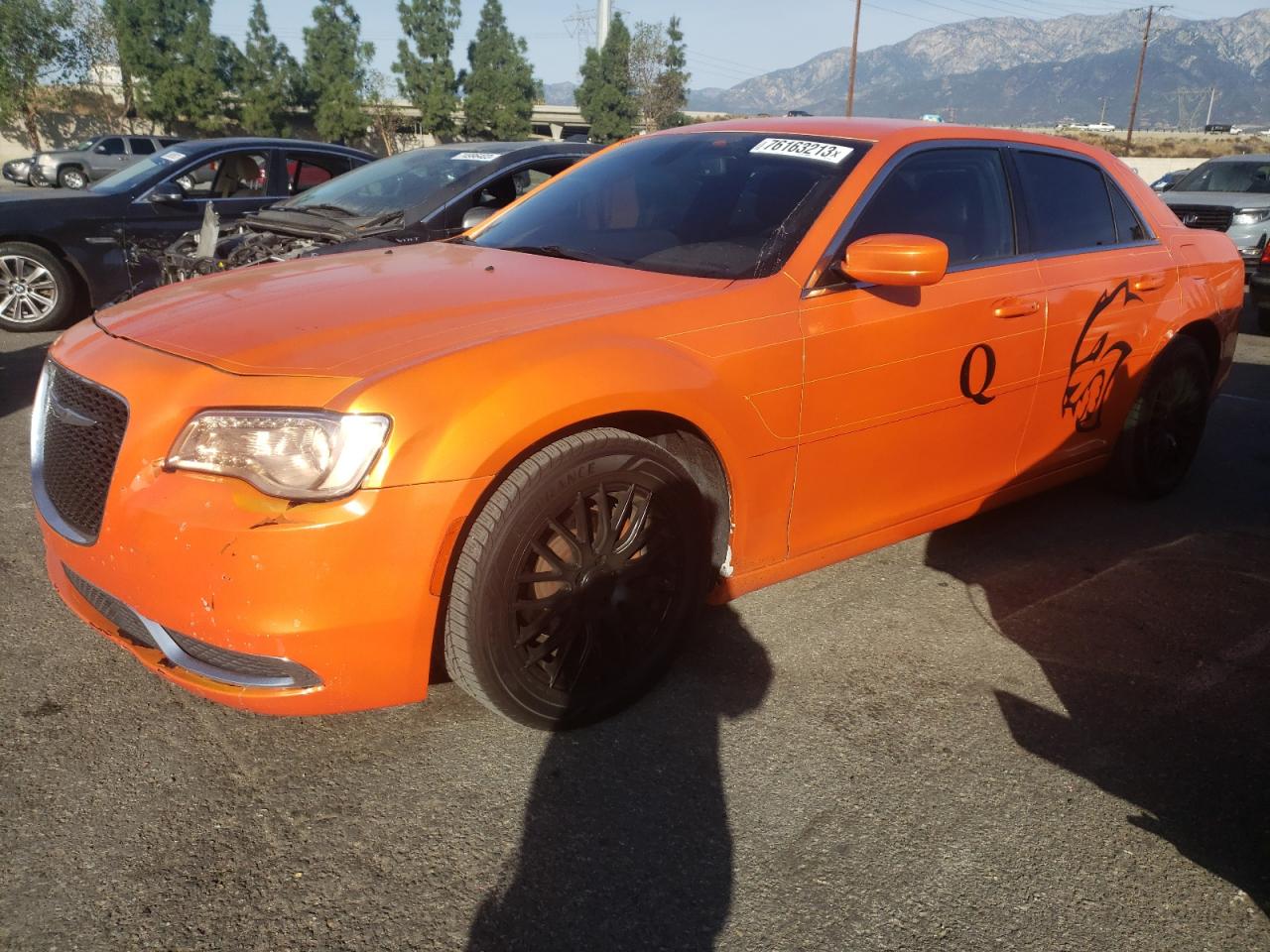 Obraz 1 z 2017 CHRYSLER 300 LIMITED 2017 z VIN 2C3CCAAG0HH511984