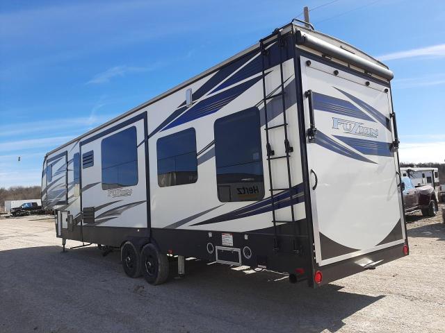 Obraz 3 z 2018 KEYSTONE FUZION 2018 z VIN 4YDF36927JF810925