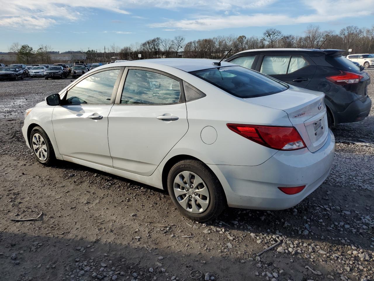 Obraz 2 z 2017 HYUNDAI ACCENT SE 2017 z VIN KMHCT4AE4HU361883