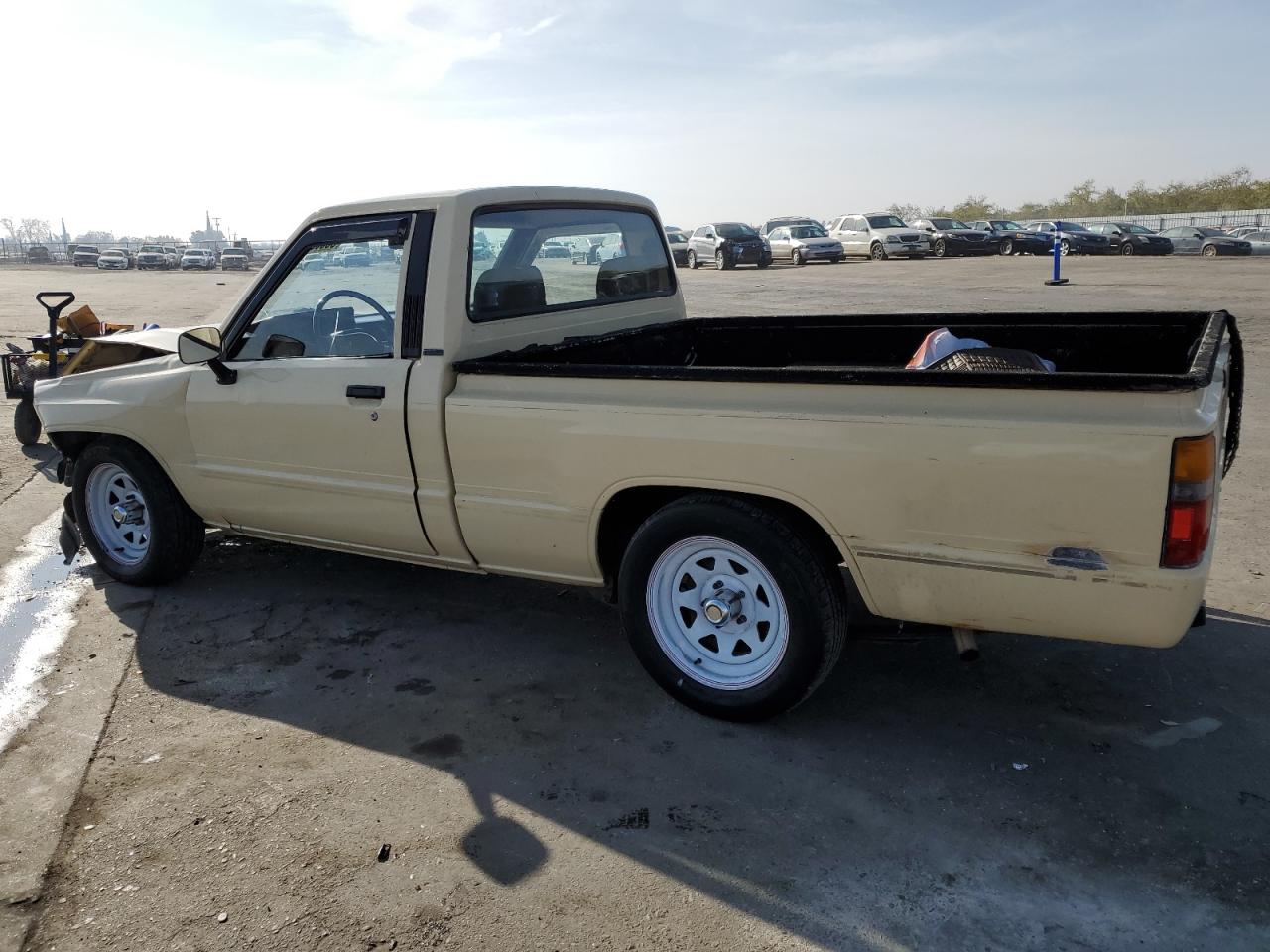 Obraz 2 z 1986 TOYOTA PICKUP 1/2 TON RN50 1986 z VIN JT4RN50R8G0176003