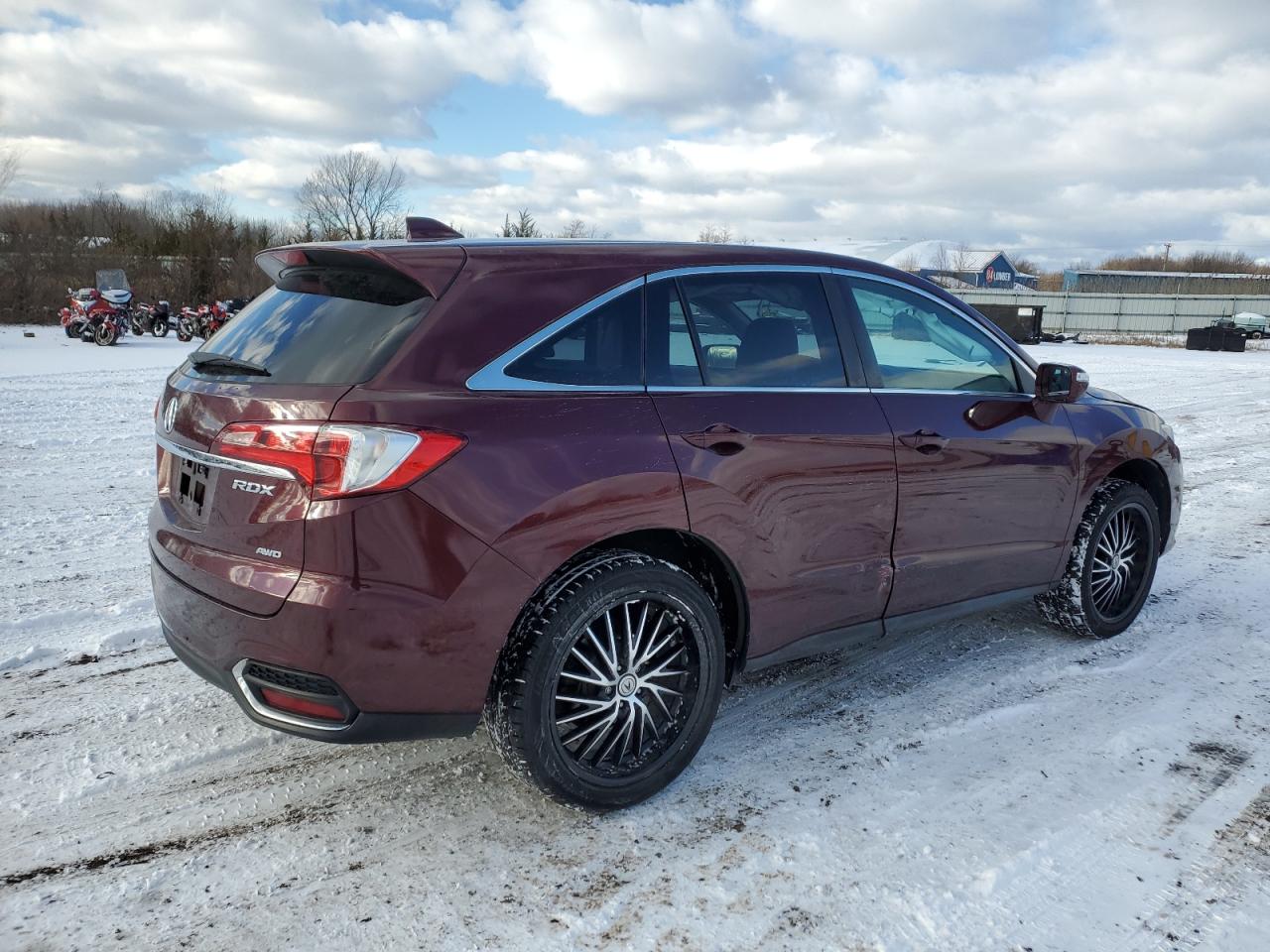 Obraz 3 z 2018 ACURA RDX  2018 z VIN 5J8TB4H33JL027966