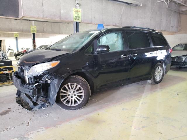 Изображение 2015 TOYOTA SIENNA XLE 2015