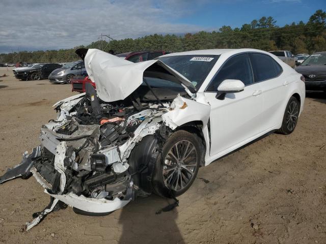 Obraz 1 z 2020 TOYOTA CAMRY SE 2020 z VIN 4T1G11AK8LU932702